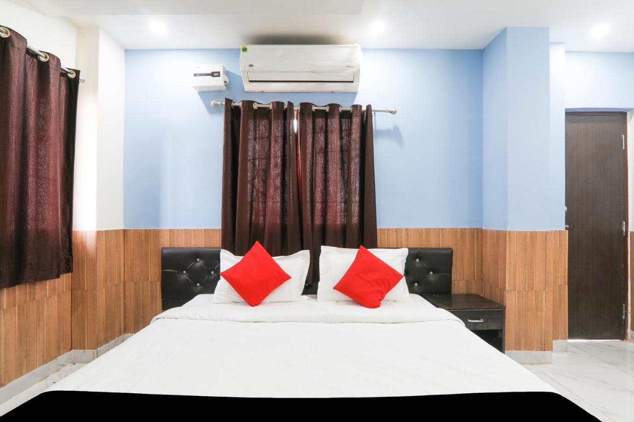 Super Oyo Capital O 78105 Hotel Figtree Premier Патна Экстерьер фото