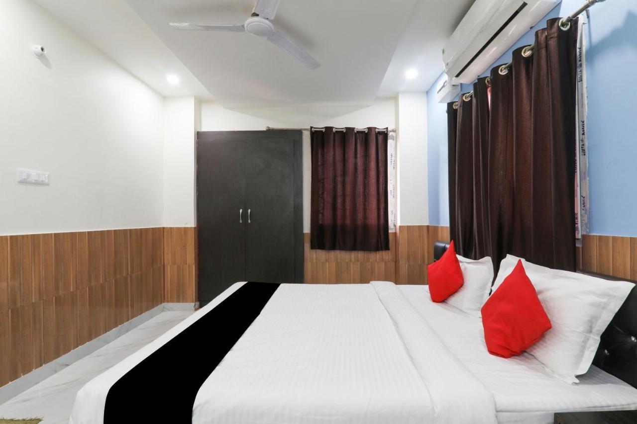 Super Oyo Capital O 78105 Hotel Figtree Premier Патна Экстерьер фото